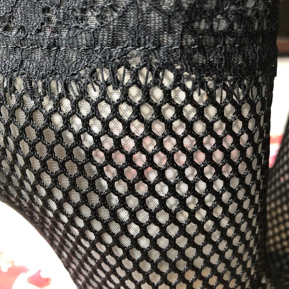 chinese laundry craze bootie white